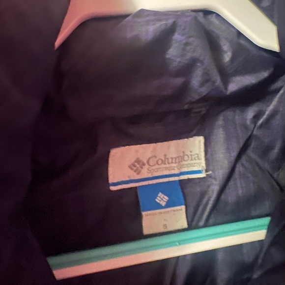 Columbia Women's Ski Jacket - Navy with Fur Trim - Picture 2 of 2